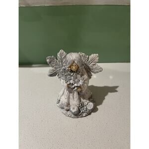 Vintage Angel Figurine Cornerstone Creations 2000 4” Tall